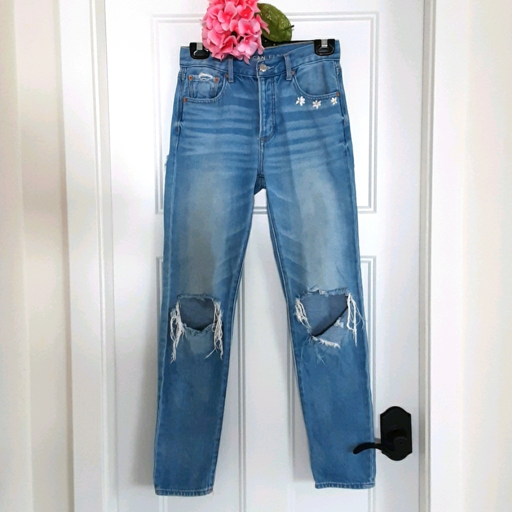 AE: High-Rise Girlfriend Jeans (sz 00) - Picture 1 of 11